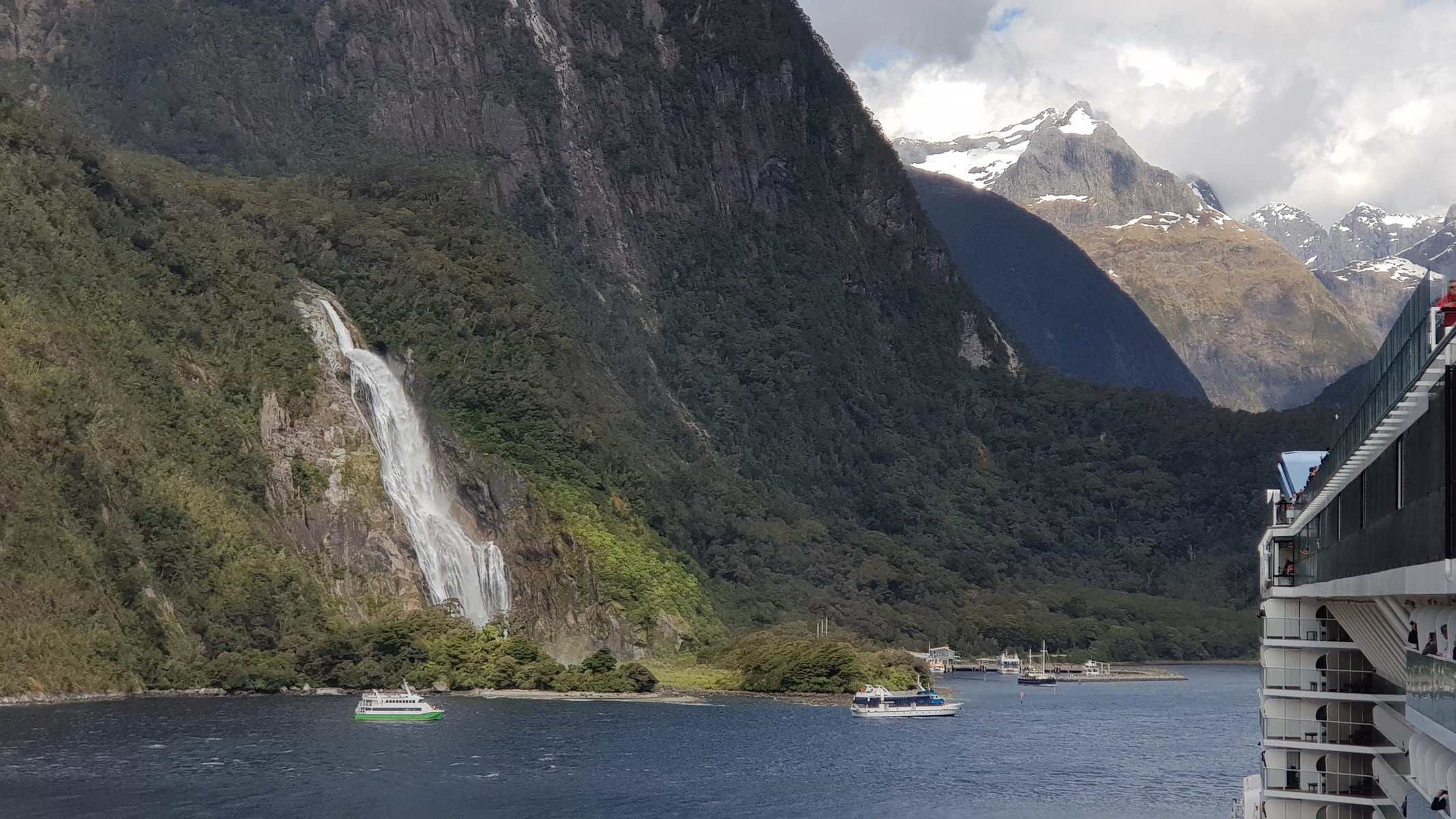 Milford Sounds New Zealand 1