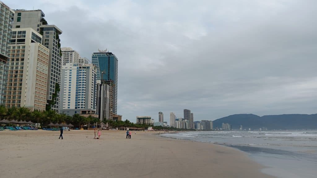 my khe beach da nang 3