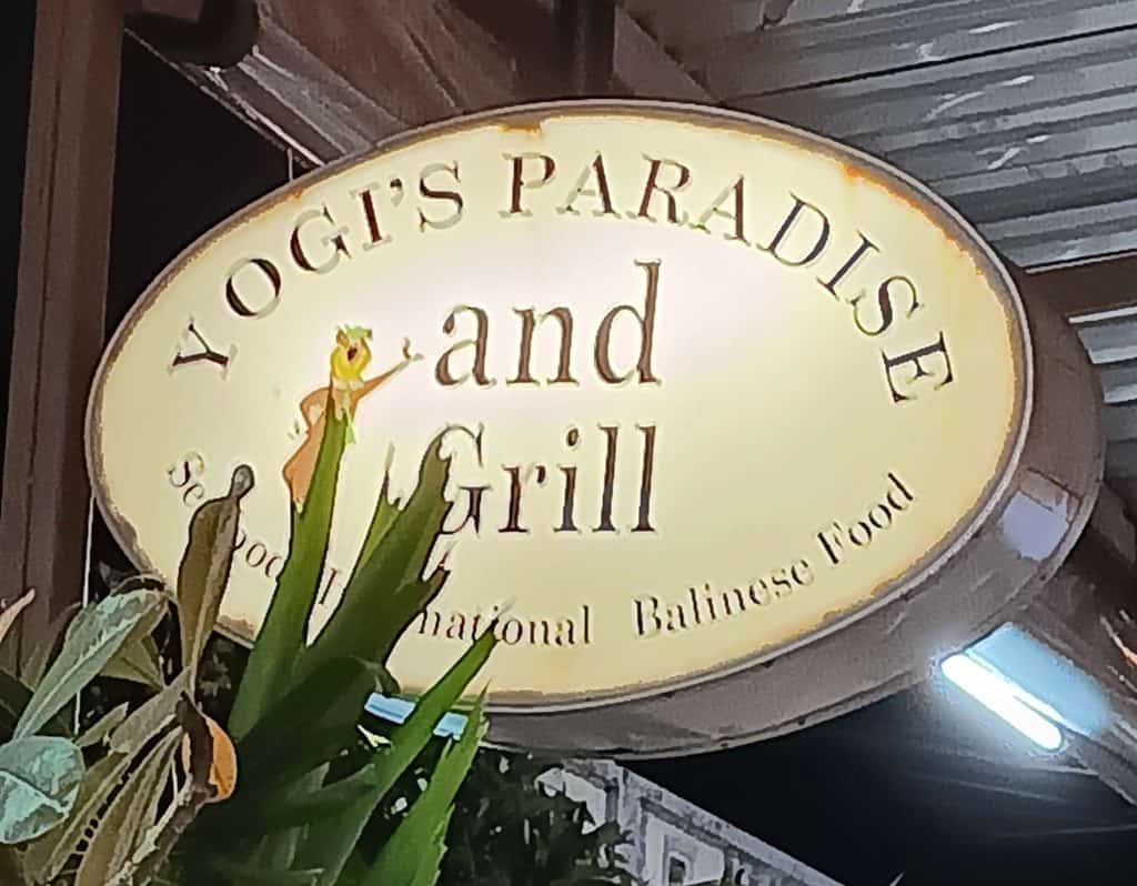 Yogi's Paradise Bali Restaurant 4